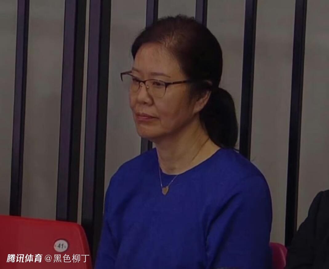 国产午夜精品久久久久免费视小说